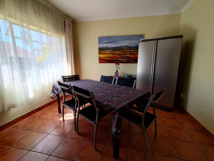 3 Bedroom Property for Sale in Protea Park North West